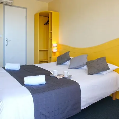 Adonis Budget Pornichet-3