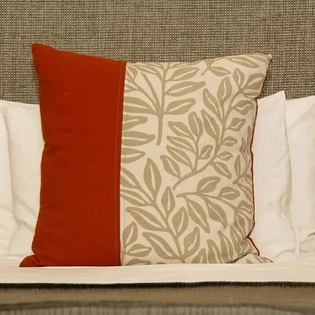 Hilltop Guest House-2