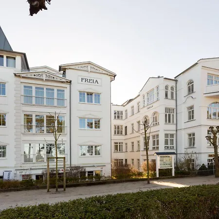 Direkt am Strand mit Meerblick und Sauna - FeWo Strandidyll-2