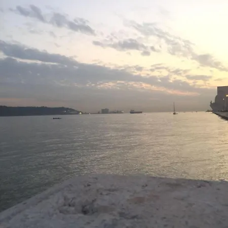 Lisbon Surf Villa-2