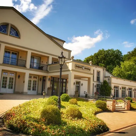 Parkhotel Surenburg-3