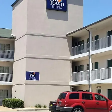 Intown Suites Extended Stay Gulfport-3