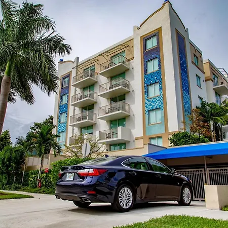 Mare Azur Design District Luxury Apartments-2