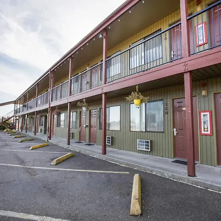 Arlington Motor Inn-3