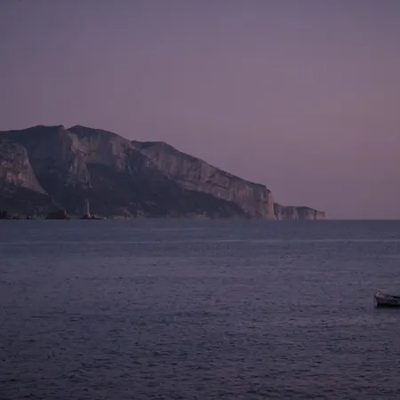 Borgo Marinaro La Medusa Arbatax - camera matrimoniale con bagno privato--2