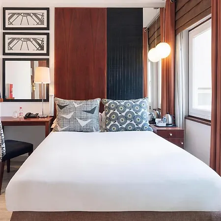 Townhouse Hotel-3