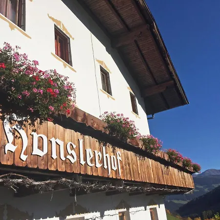 Hanslerhof-2