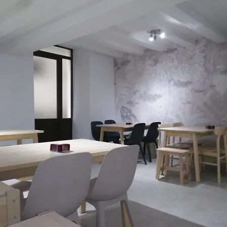 Ontinyent Rooms-3