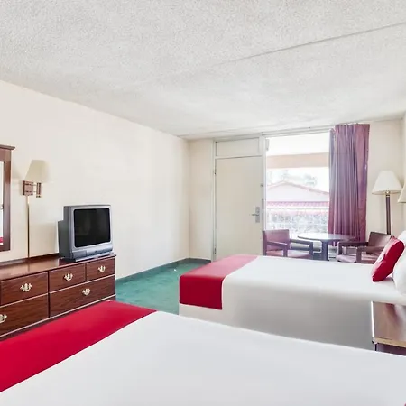Hotel Walterboro Southwest-3