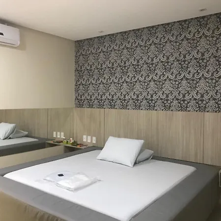 Lotu'S Motel-3