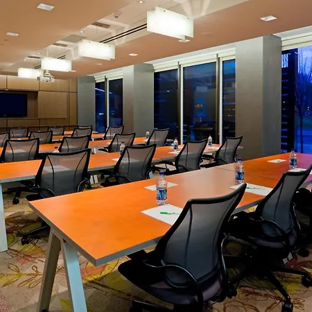 Holiday Inn Secaucus Meadowlands-2