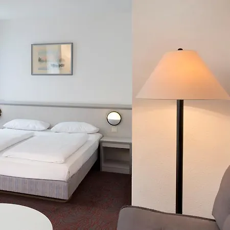 Days Inn Kassel Hessenland-2