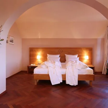 Hotel Schloss Freudental-3