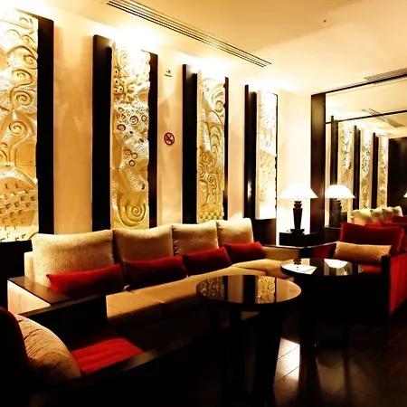 Ambassadeurs Hotel-2