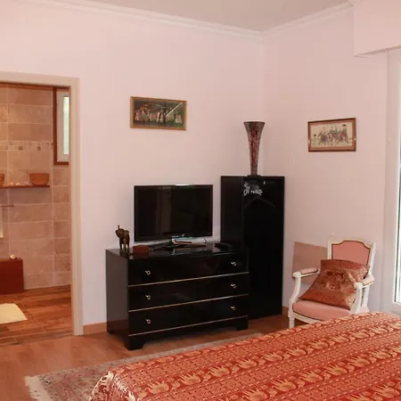 La Villa Topi-3