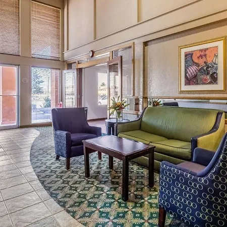 Mesilla Valley Days Inn & Suites-2