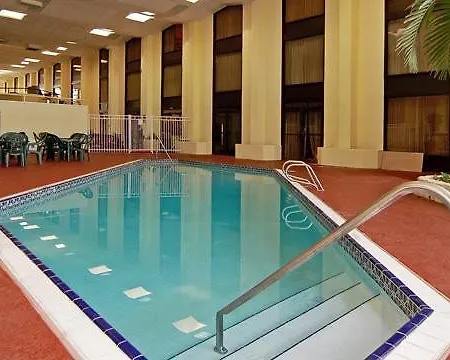 Palm Bay Hotel And Conference Center-2