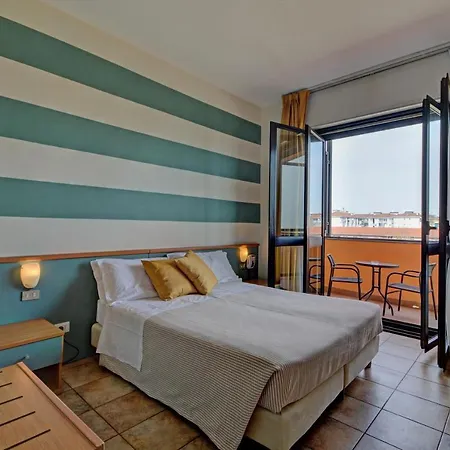 Astor Hotel-3