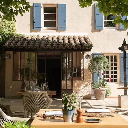 Hôtel Montmirail-2