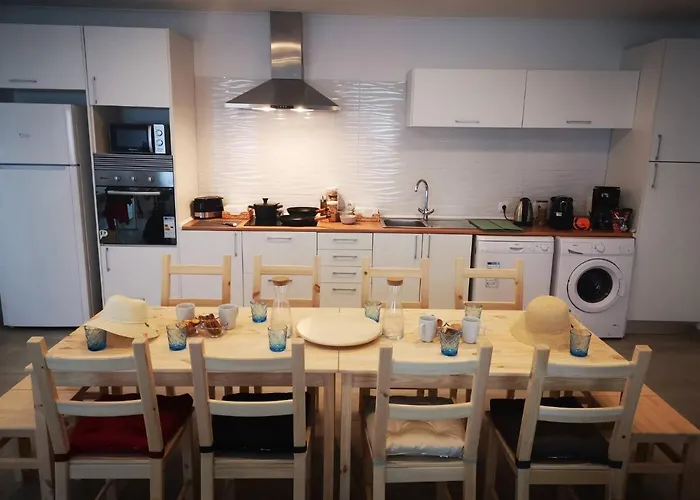 Luxury Room For 6 - Guesthouse Costa da Caparica