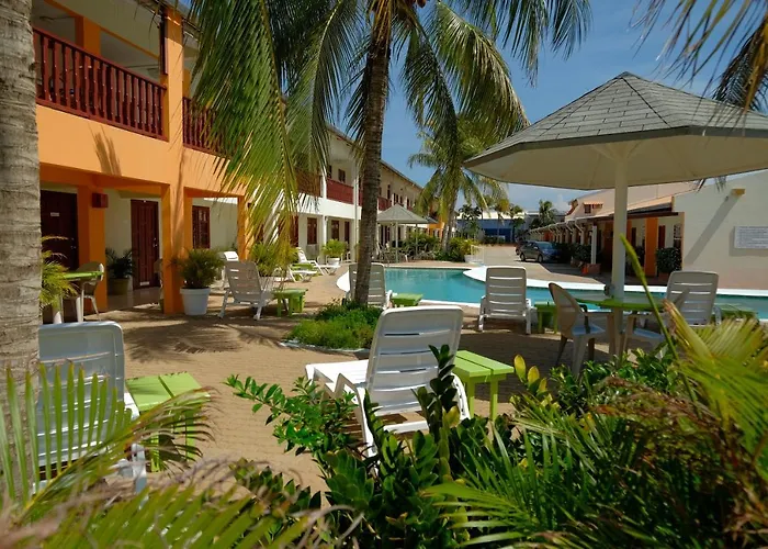 Aruba Quality Apartments & Suites Palm Beach