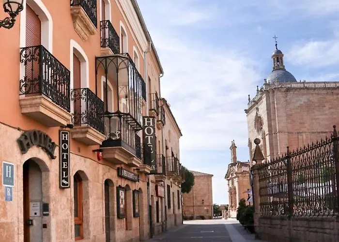 Hotel Arcos Catedral