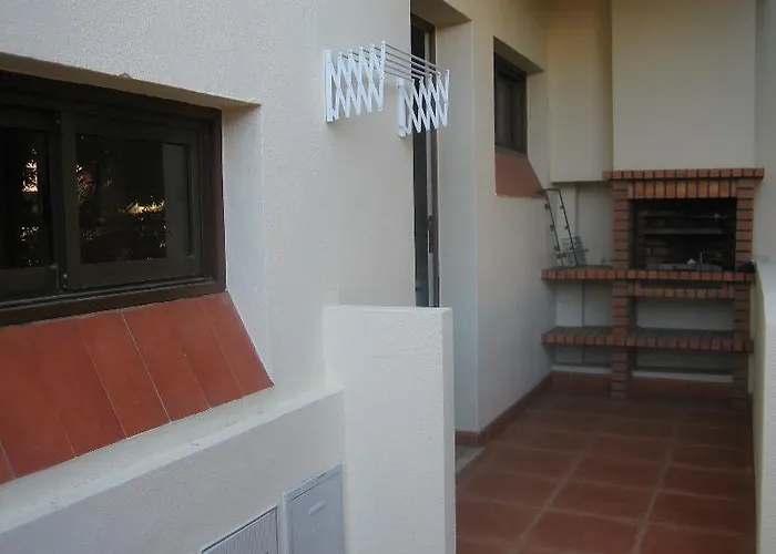 Apartamentos Vila Praia Olhos de Agua 
