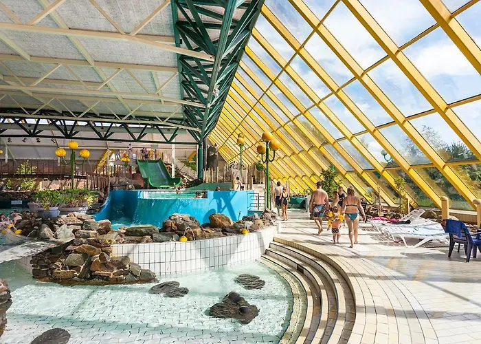 Oostappen Vakantiepark Hengelhoef NV Hotel Aan de Wolfsberg