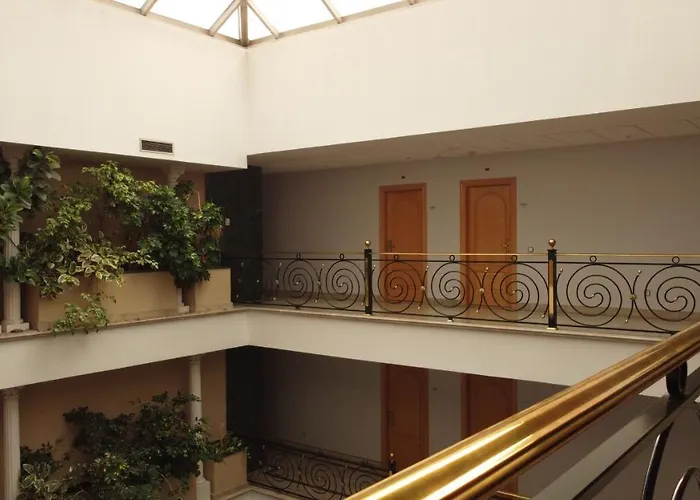 Hotel Checkin Madrid Parla