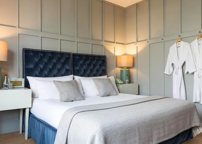 Hotel Number 38 Clifton Bristol