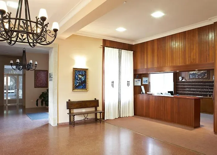 Hotel Hospederia Monasterio De Poio