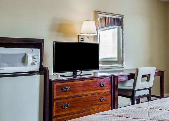 Rodeway Inn