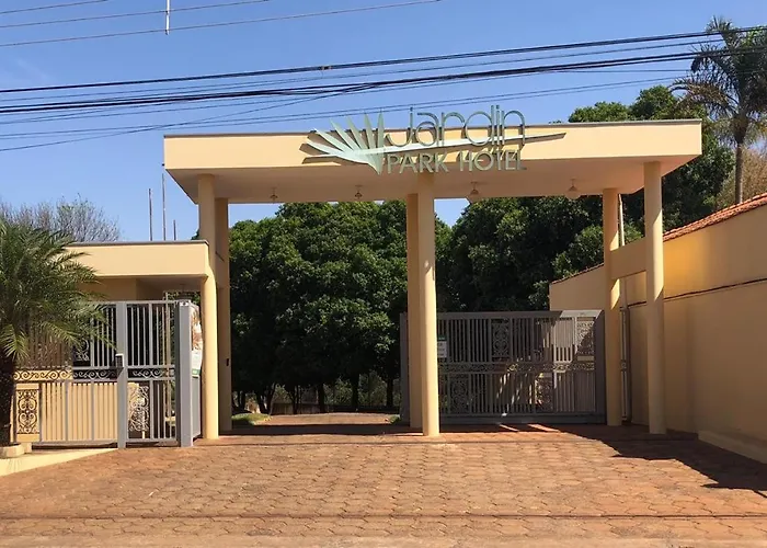Jardin Park Hotel Jardinópolis