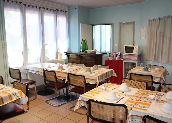 Hotel Des Oliviers Les Vans