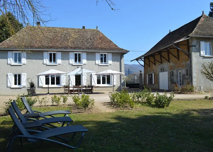Bed and Breakfast le domaine du chaffard à Les Avenières