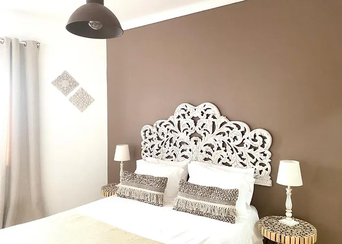 Pátio Abílio Guest House