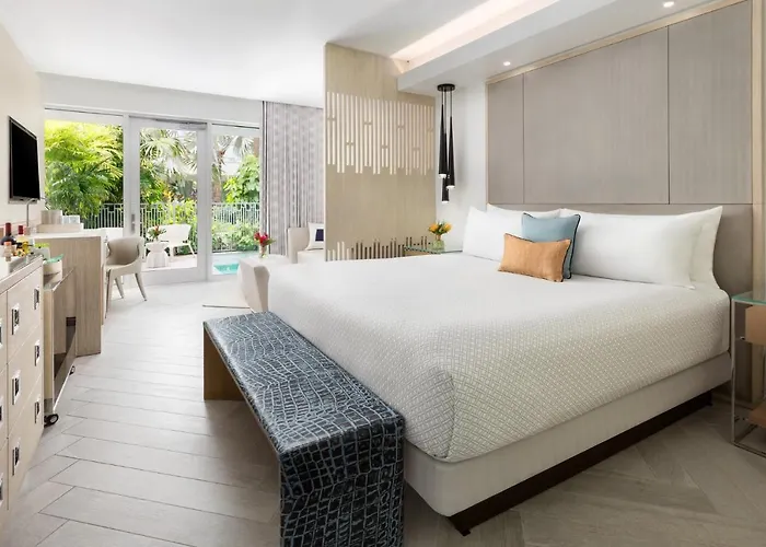 H2O Suites- Adults Only