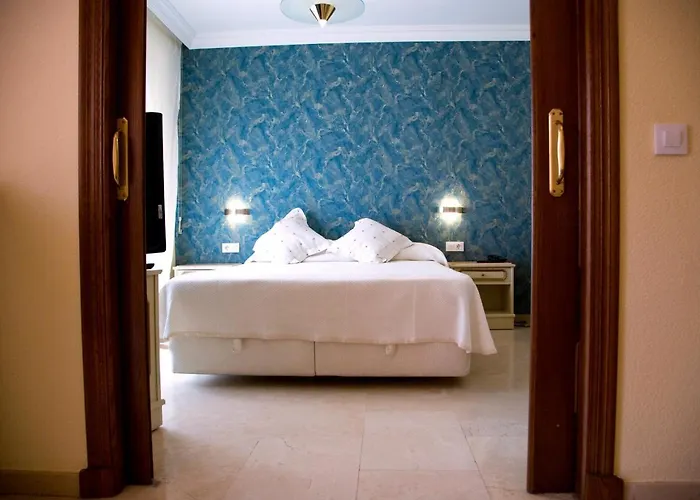 Hotel Reina Victoria Hellín