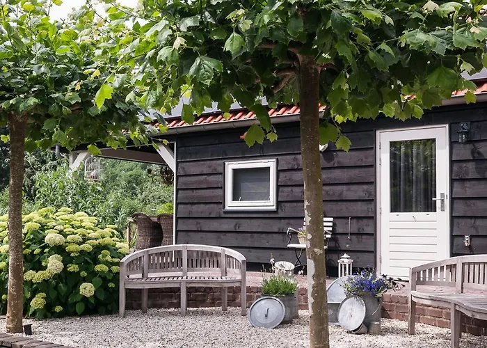 Bed&Breakfast De Schuur Inn