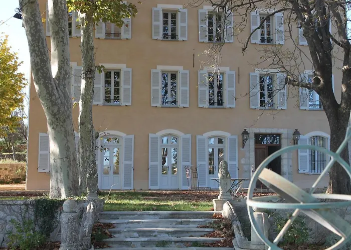 Chateau Des Salles Draguignan