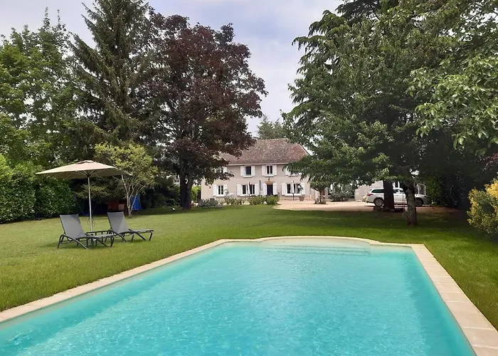 Bed and Breakfast le domaine du chaffard à Les Avenières
