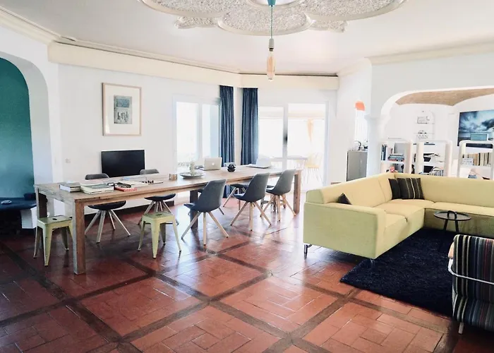The White House - Boutique Villa Olhão
