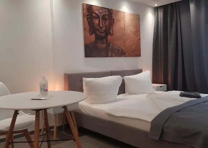 Check-Inn Hotels - Essen