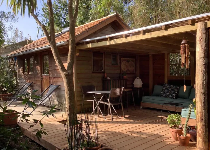 Cabane Romantique A Bidart, Proche Ocean