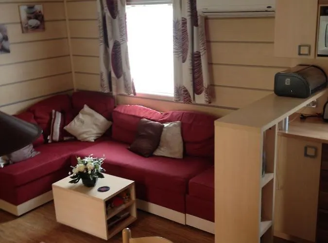 Magic Mobile Montourey, 3 chambres, 2 salles de bain, piscine disponible sur place Fréjus