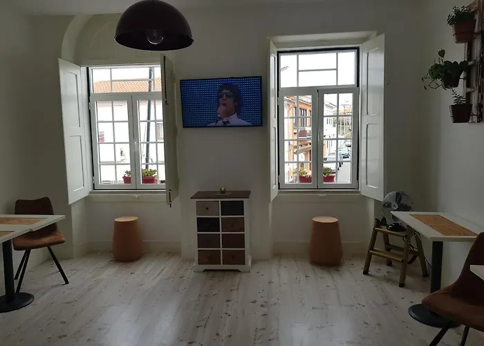 Cork Train Station Guesthouse Esmoriz