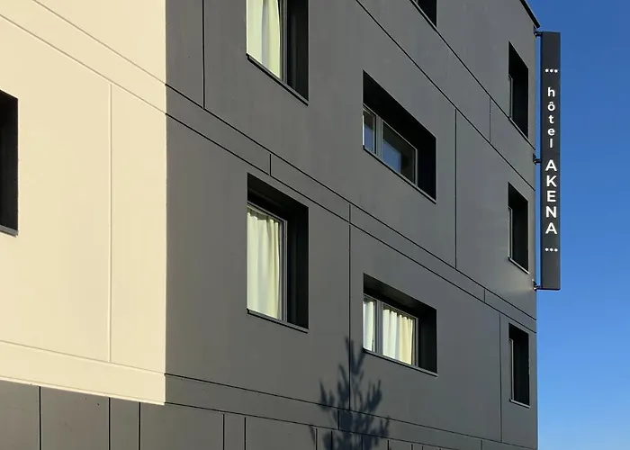 Hôtel Akena Troyes - La Chapelle St-Luc Les Noes-pres-Troyes