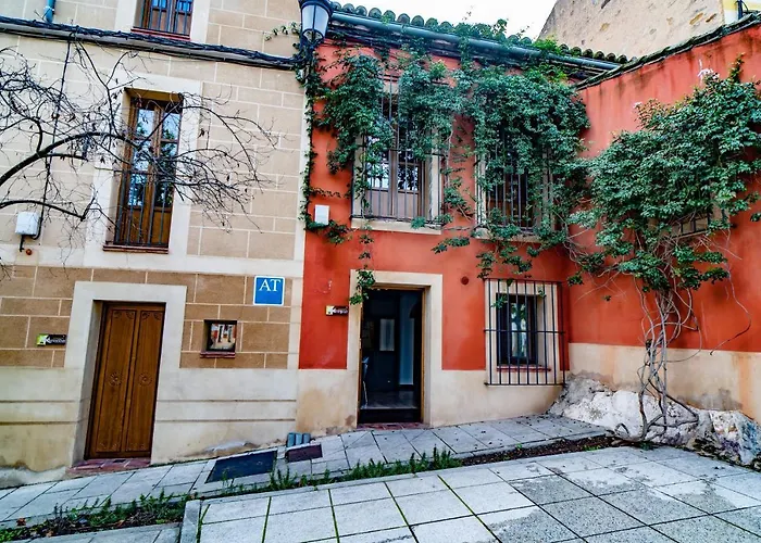 Hotel Alfonso IX (Adults Only) Caces
