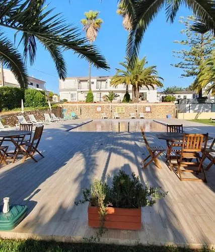 Villa Belinha - Guest House Quarteira