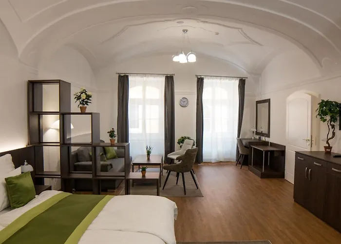 Mecset Apartman